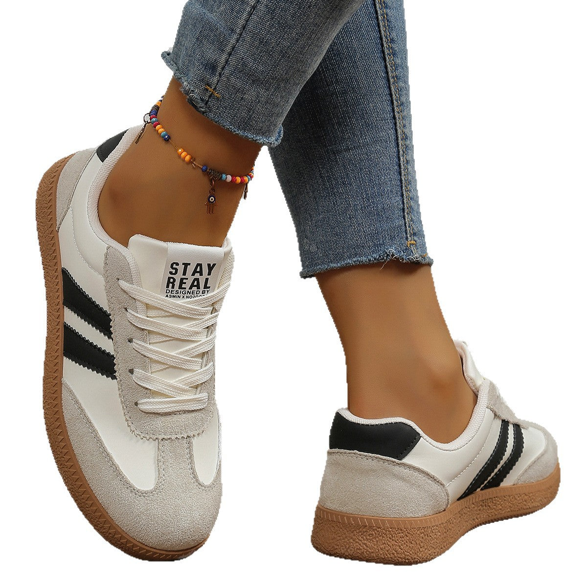 Fashionable White Sneaker Women