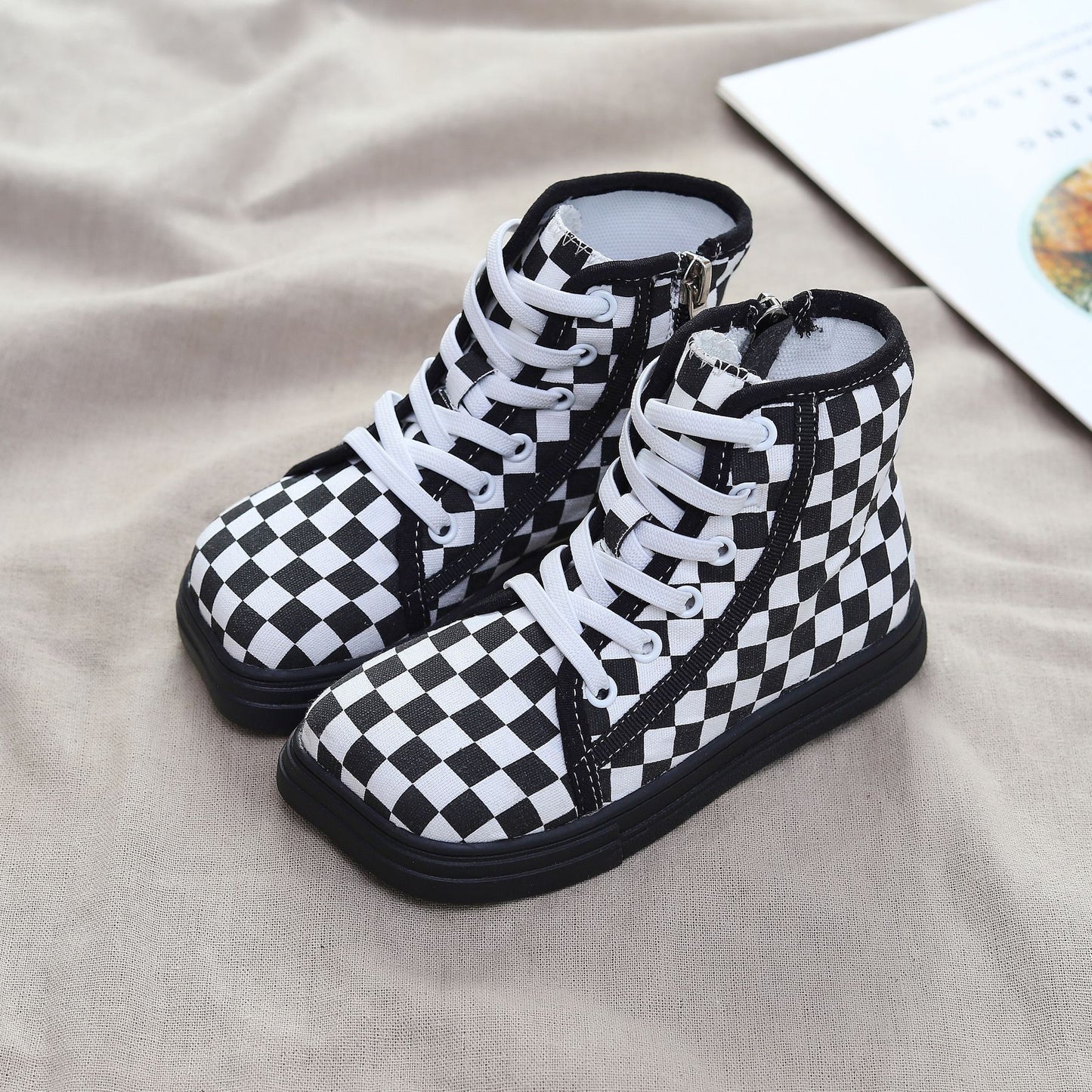 Checkerboard Single Boot